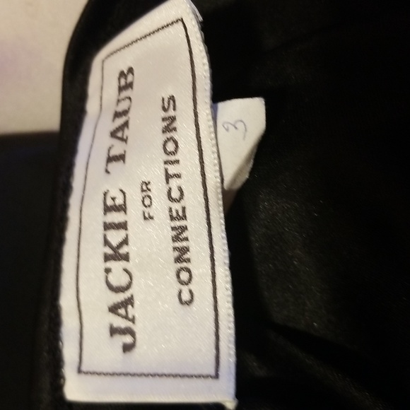 Gold Vintage Puff Sleeve Dress - Picture 7 of 7